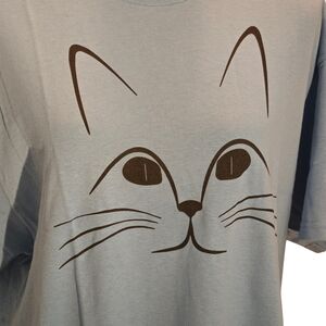 Delta Pro Weight Cat Face Graphic T-Shirt Sky Blue Women size L NWT